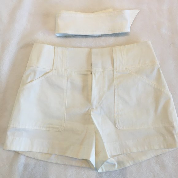 Club Monaco Shorts - Picture 5 of 7